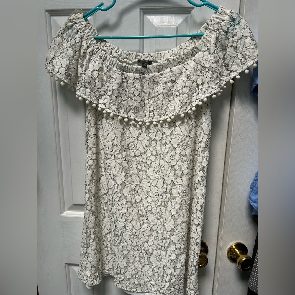 Elegant White Lace Off-Shoulder/On Shoulder Mini Dress, medium